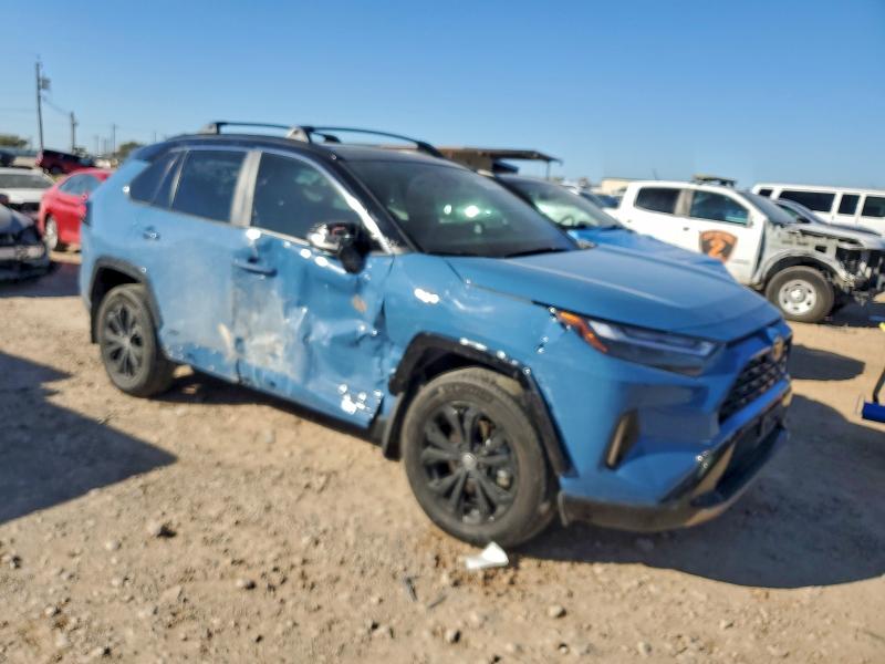 Фото 4 - TOYOTA RAV4