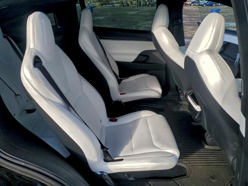 Фото 10 - TESLA MODEL X