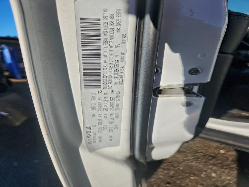 Фото 13 - JEEP GRAND CHER