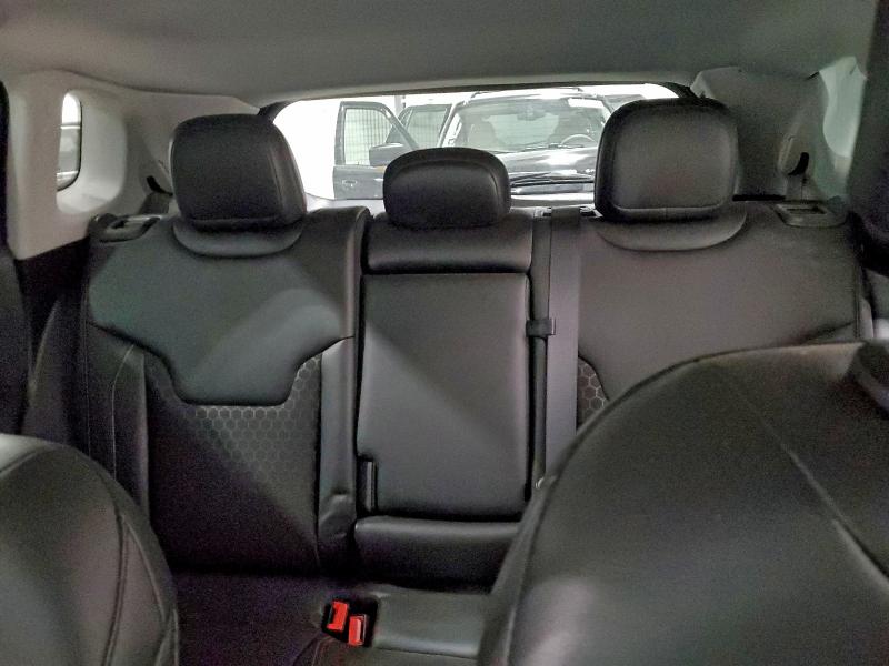 Фото 10 - JEEP COMPASS