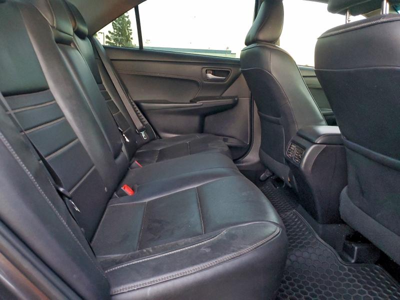 Фото 10 - TOYOTA CAMRY