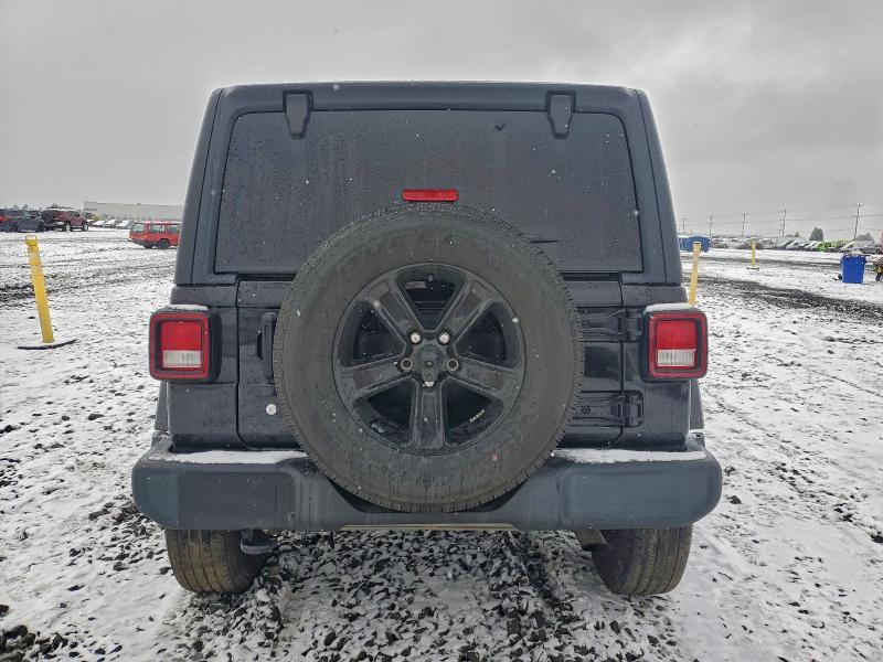 Фото 6 - JEEP WRANGLER