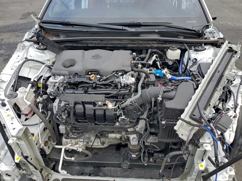 Фото 11 - TOYOTA CAMRY