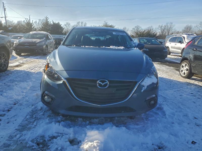 Фото 5 - MAZDA 3