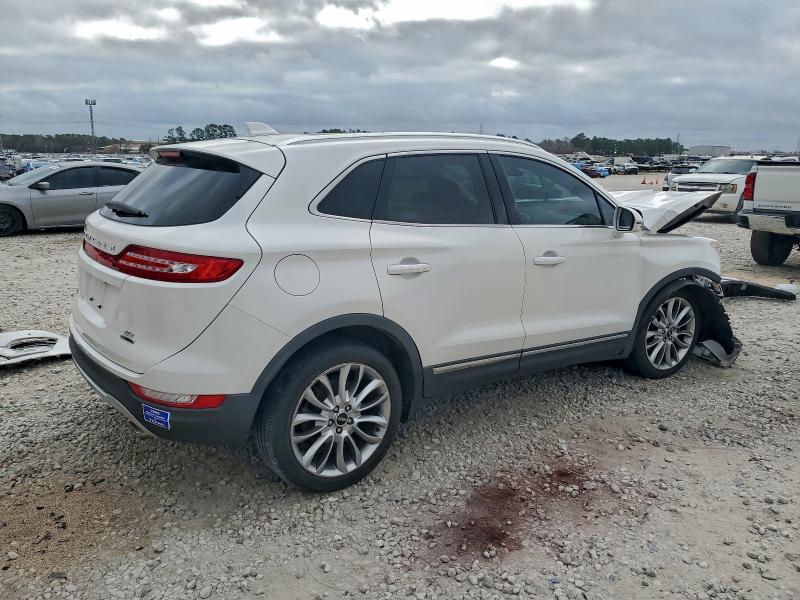 Фото 3 - LINCOLN MKC