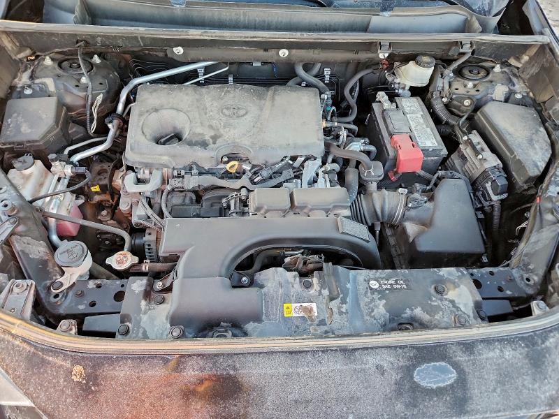 Фото 11 - TOYOTA RAV4