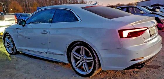 Фото 2 - AUDI A5