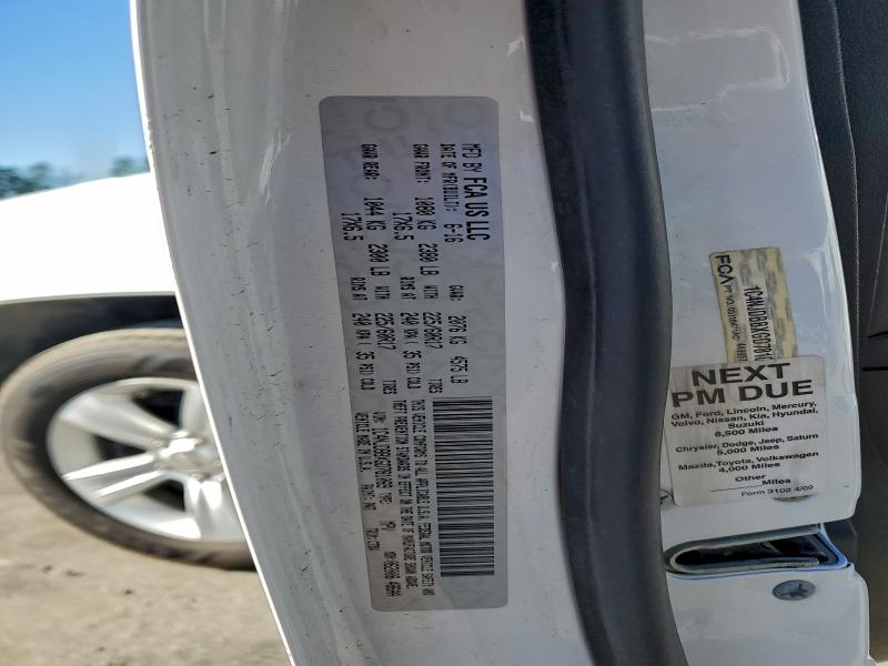 Фото 13 - JEEP COMPASS