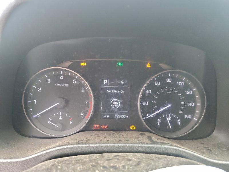 Фото 9 - HYUNDAI ELANTRA