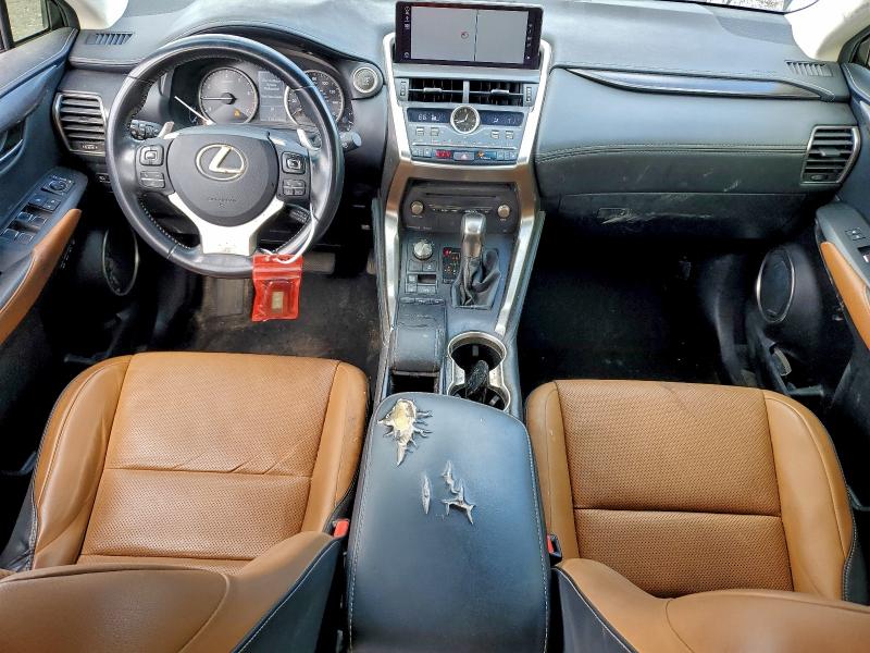 Фото 8 - LEXUS NX