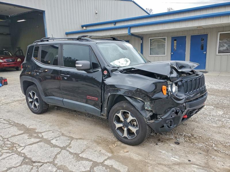 Фото 4 - JEEP RENEGADE