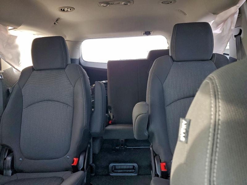 Фото 10 - CHEVROLET TRAVERSE