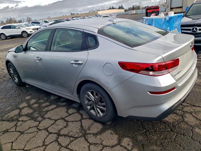 Фото 2 - KIA OPTIMA