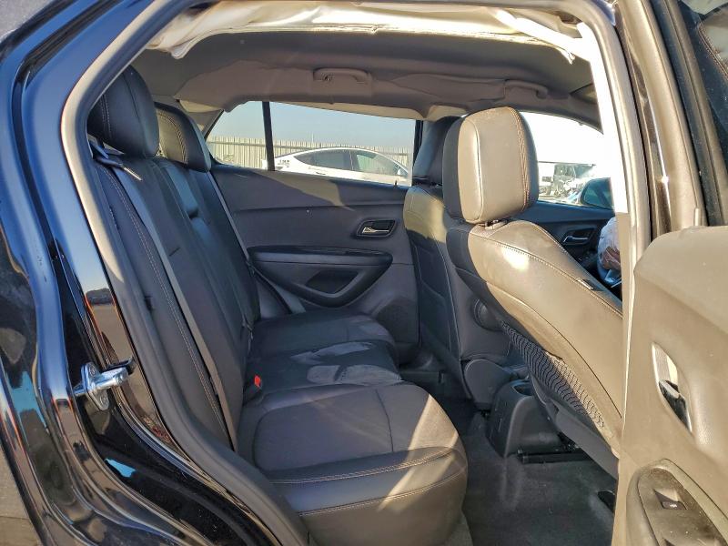 Фото 11 - CHEVROLET TRAX