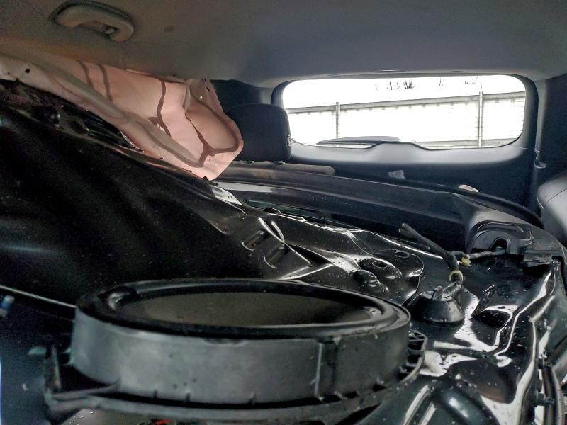 Фото 10 - CHEVROLET EQUINOX