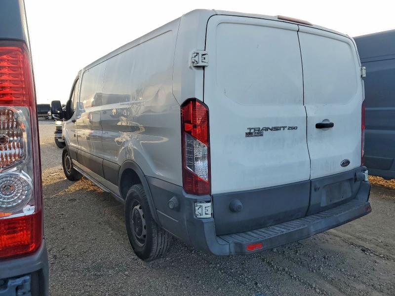 Фото 2 - FORD TRANSIT