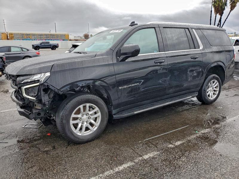 Фото 1 - CHEVROLET SUBURBAN