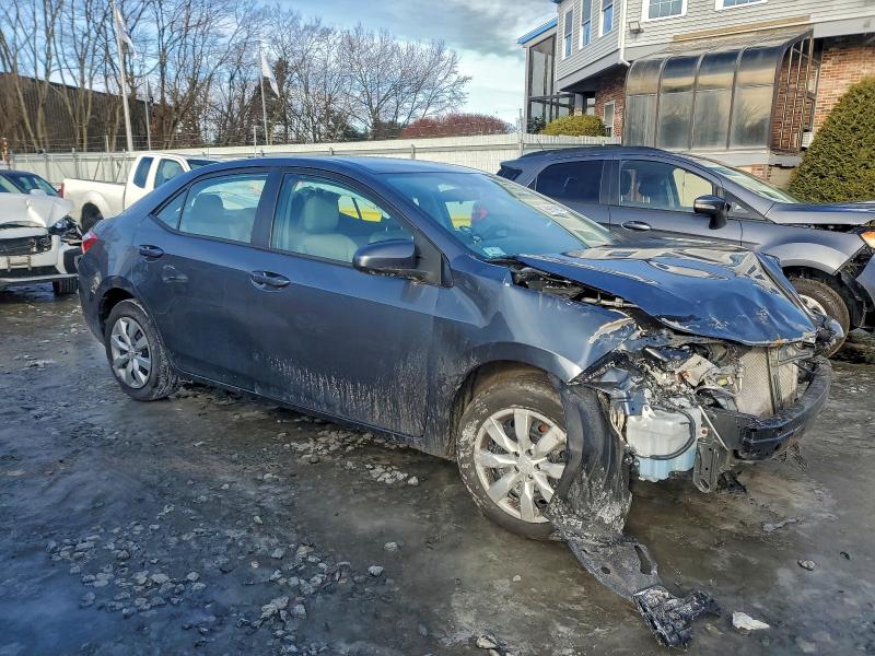 Фото 4 - TOYOTA COROLLA