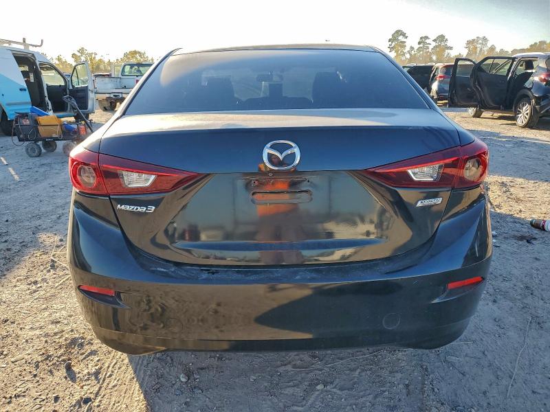 Фото 6 - MAZDA 3