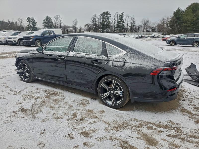 Фото 2 - HONDA ACCORD