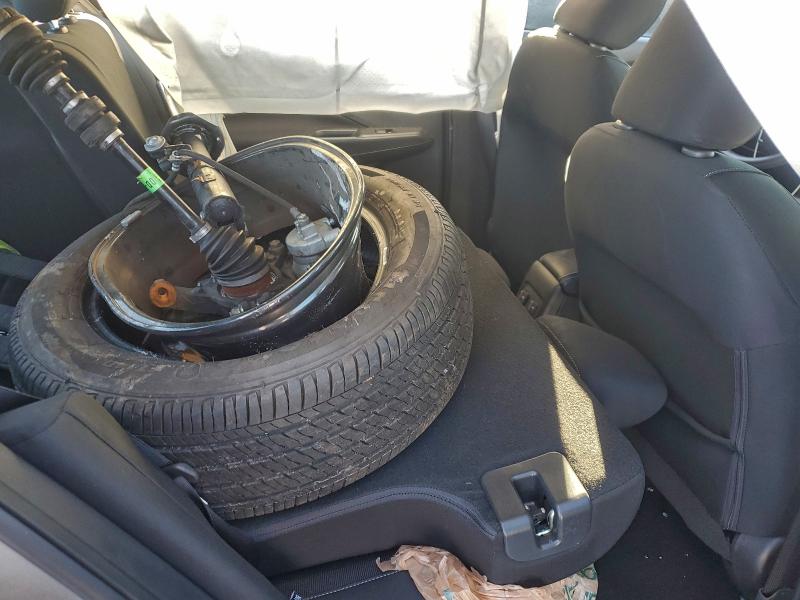 Фото 11 - NISSAN KICKS