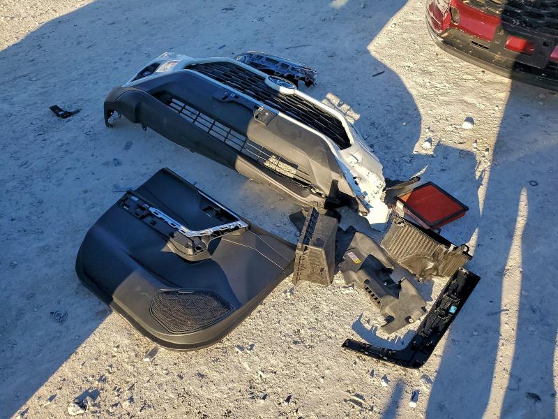 Фото 13 - TOYOTA RAV4