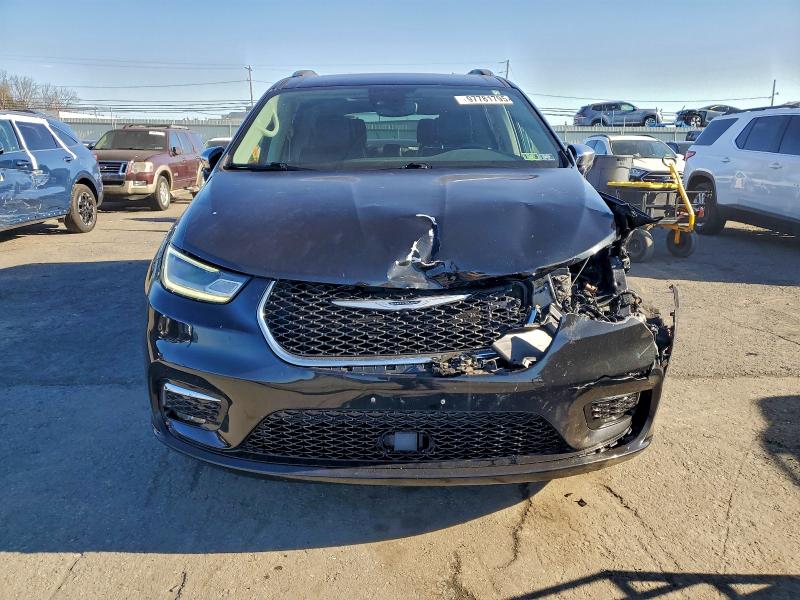 Фото 5 - CHRYSLER PACIFICA