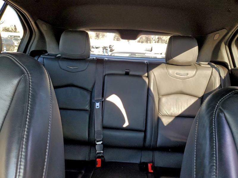 Фото 10 - CADILLAC XT4