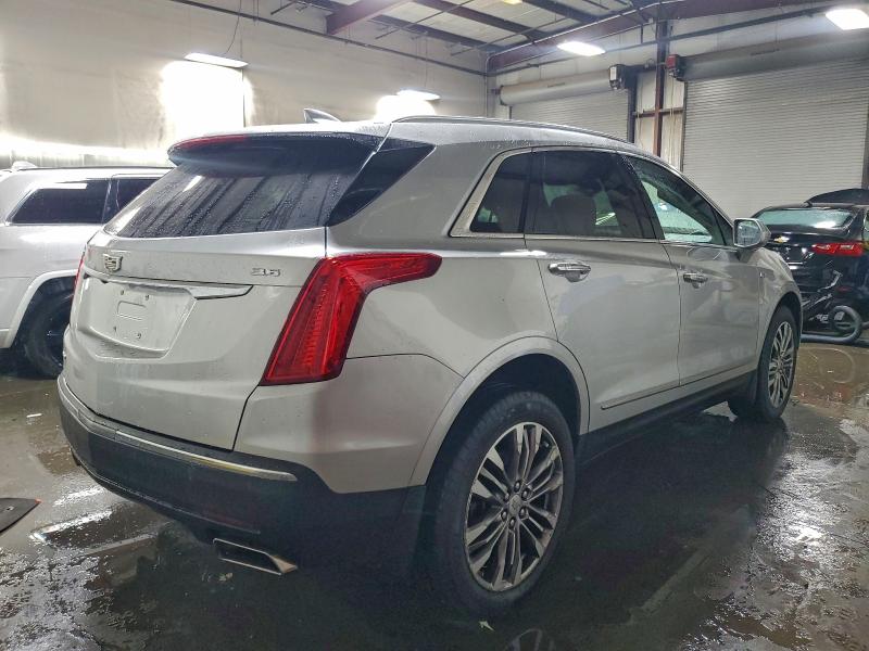 Фото 3 - CADILLAC XT5