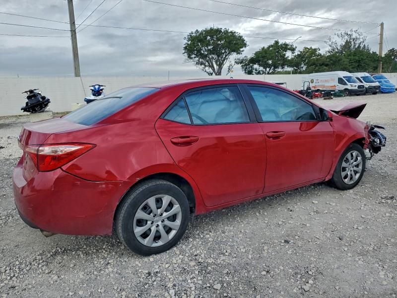 Фото 3 - TOYOTA COROLLA