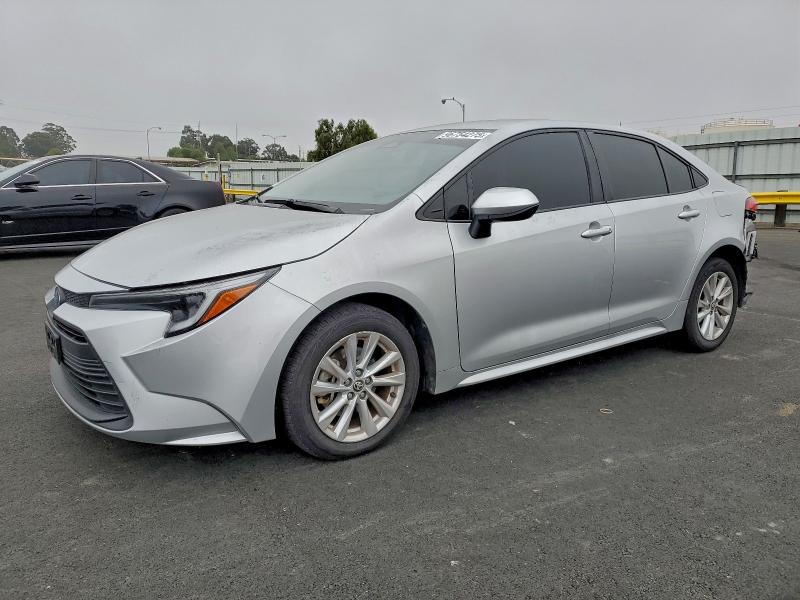 Фото 1 - TOYOTA COROLLA