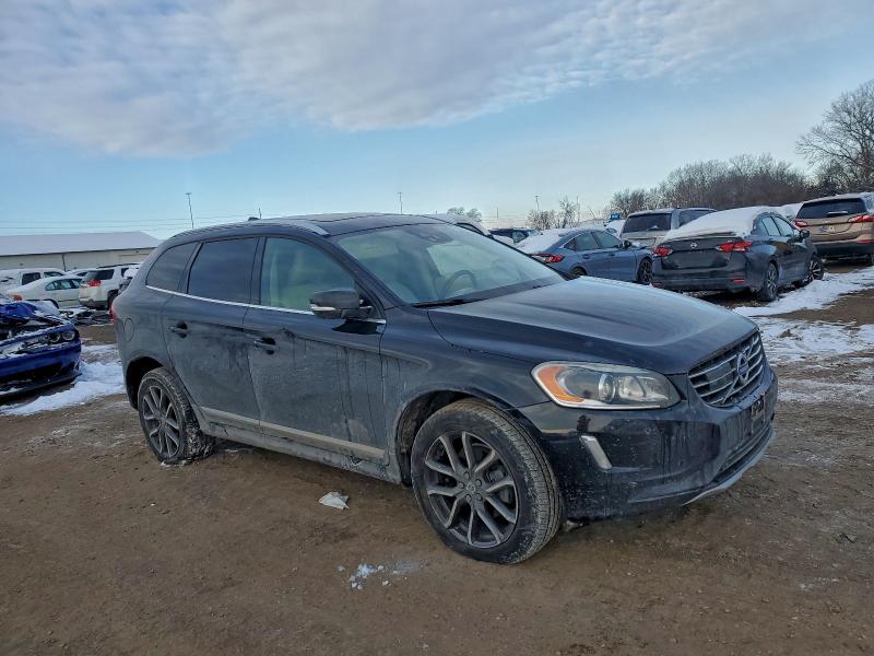 Фото 4 - VOLVO XC60