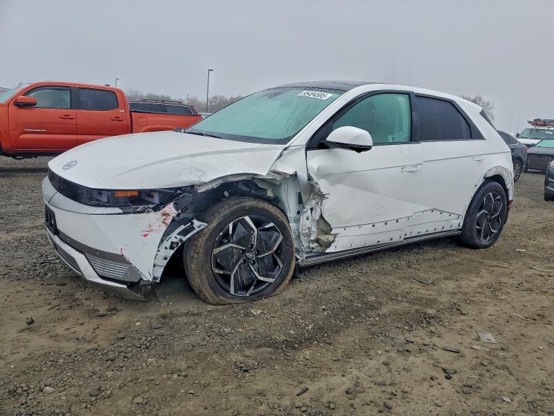 Фото 1 - HYUNDAI IONIQ