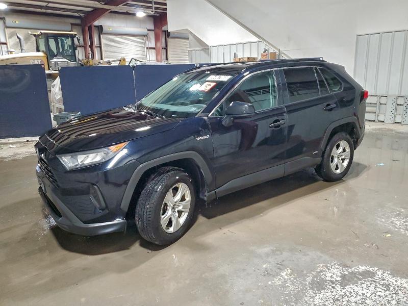 Фото 1 - TOYOTA RAV4