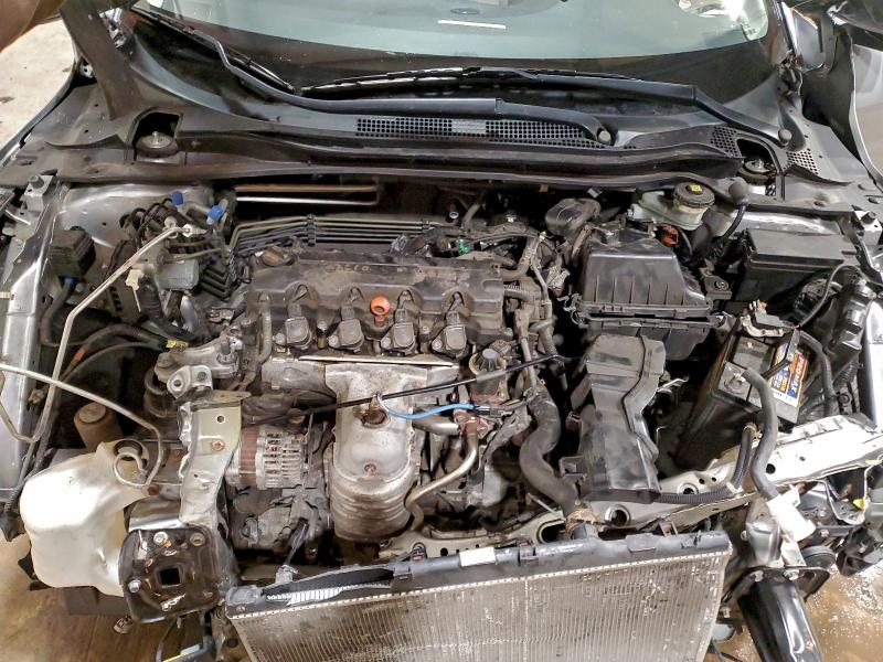 Фото 12 - HONDA HR-V