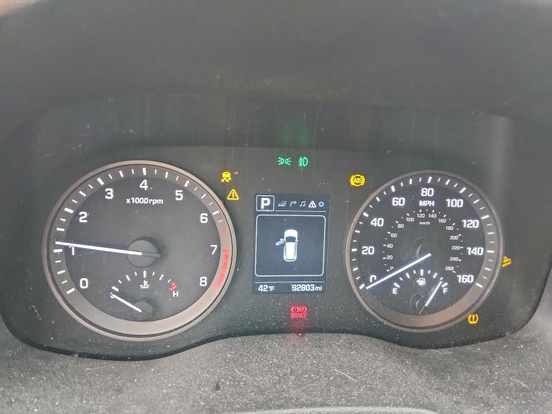 Фото 9 - HYUNDAI TUCSON