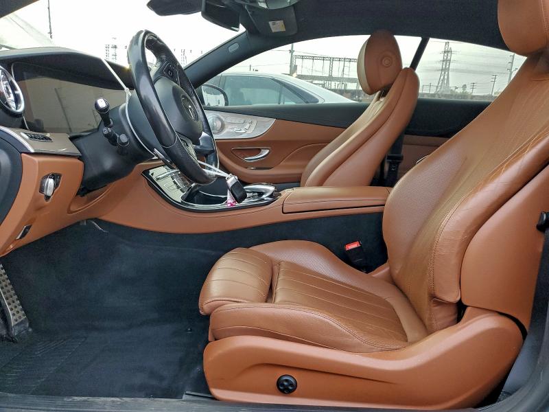 Фото 7 - MERCEDES-BENZ E-CLASS