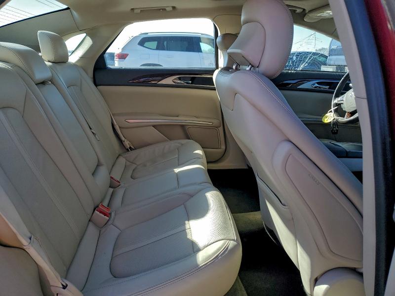 Фото 10 - LINCOLN MKZ