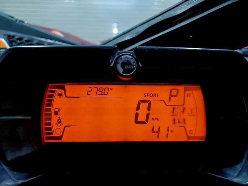 CAN-AM MAVERICK X 2024