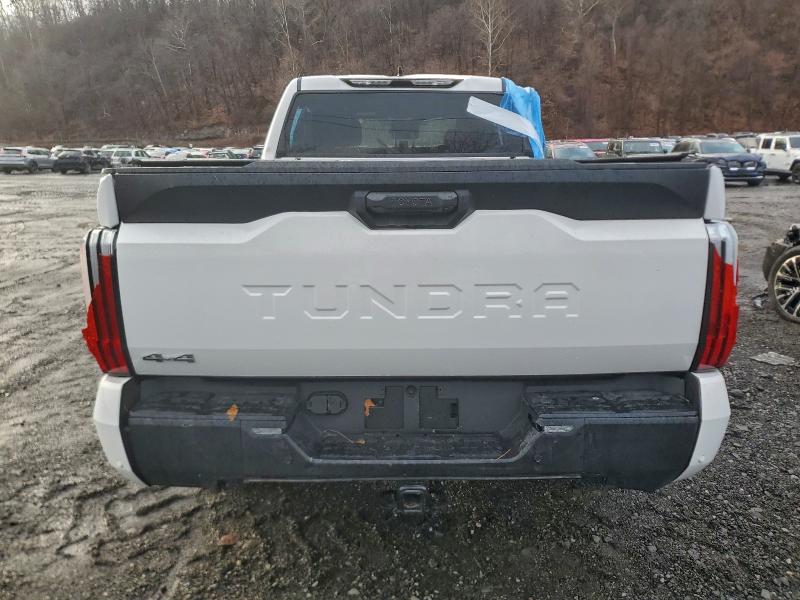 Фото 6 - TOYOTA TUNDRA