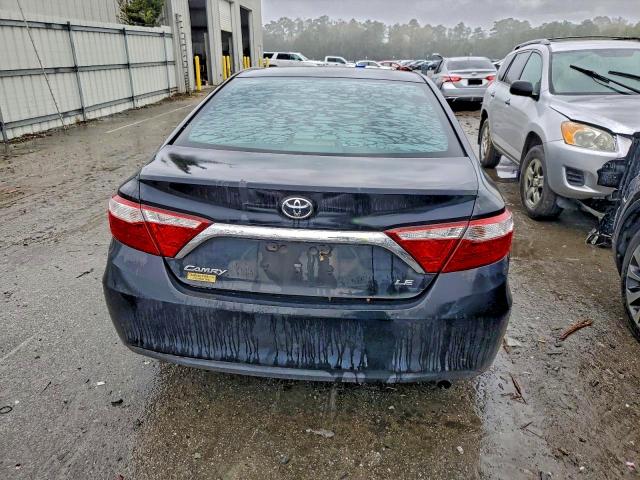 Фото 6 - TOYOTA CAMRY