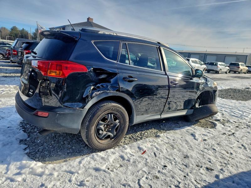 Фото 3 - TOYOTA RAV4