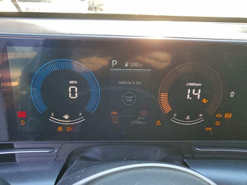 Фото 9 - HYUNDAI KONA