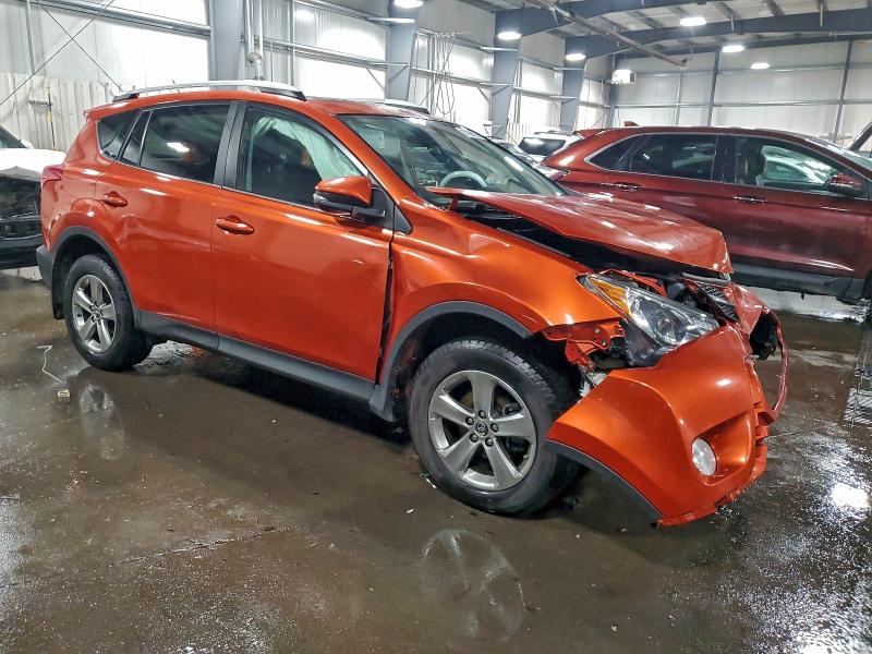 Фото 4 - TOYOTA RAV4