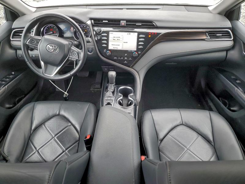 Фото 8 - TOYOTA CAMRY