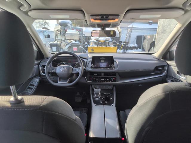 Фото 9 - NISSAN ROGUE