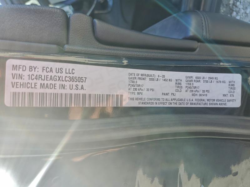 Фото 13 - JEEP GRAND CHER