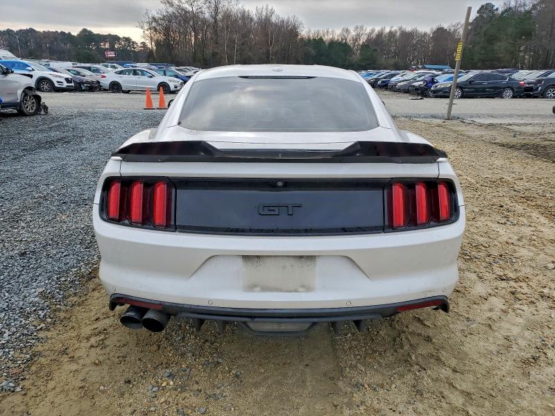 Фото 6 - FORD MUSTANG