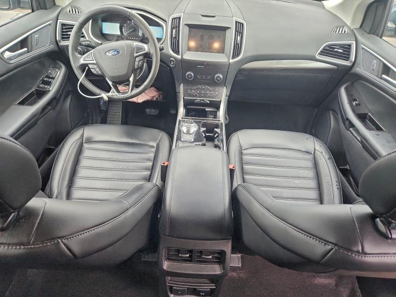 Фото 8 - FORD EDGE