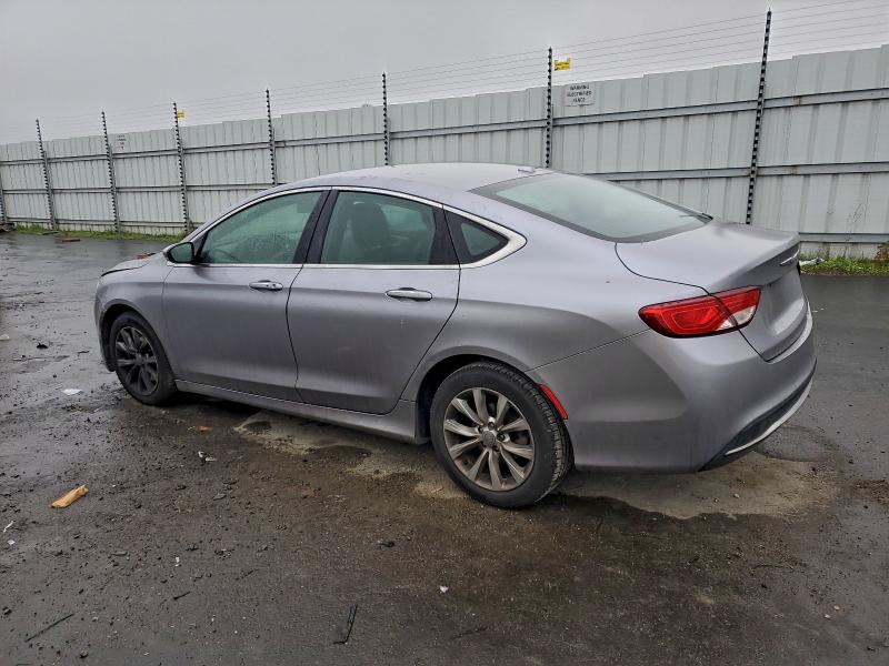 Фото 2 - CHRYSLER 200